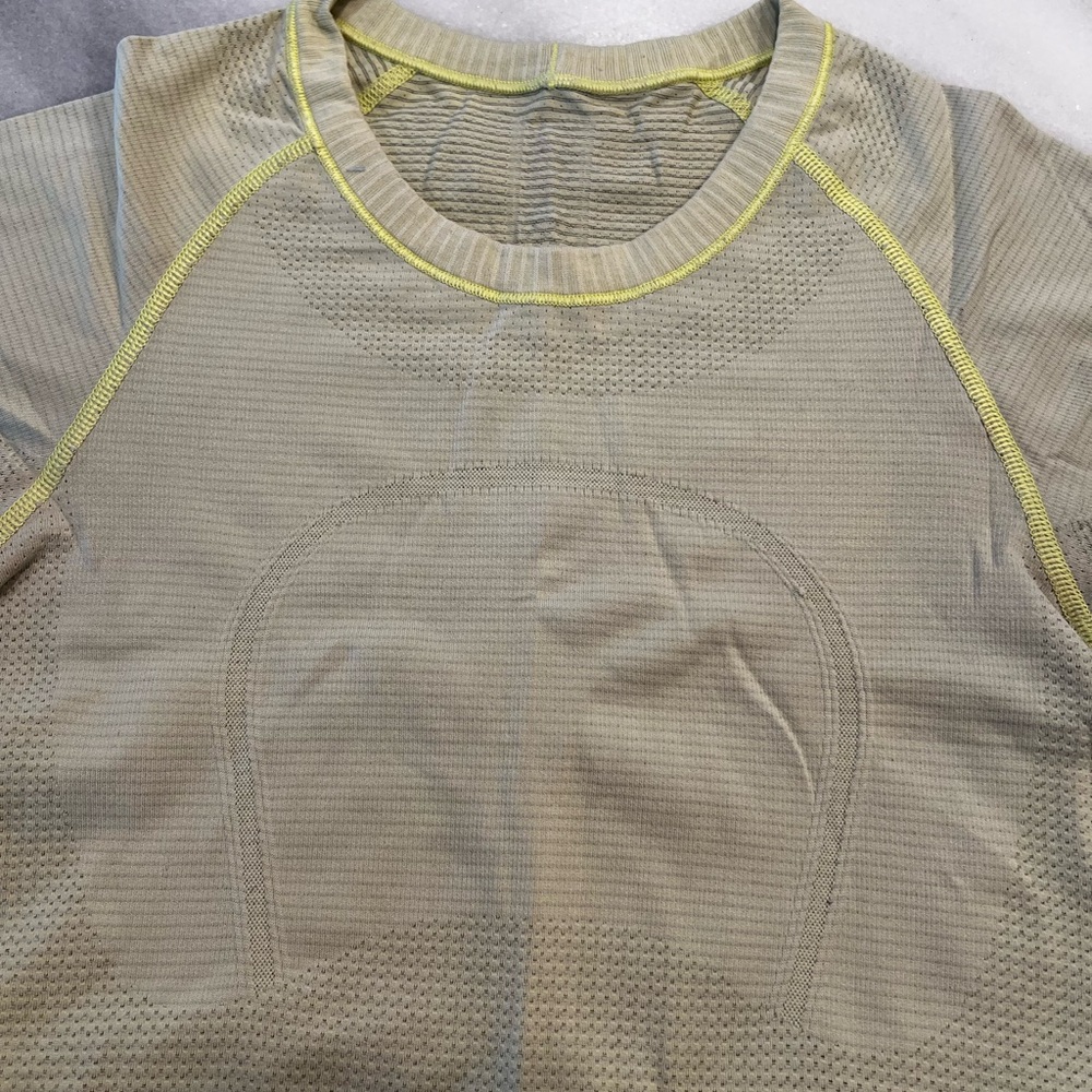 Lululemon grey/pale yellow Swiftly tech